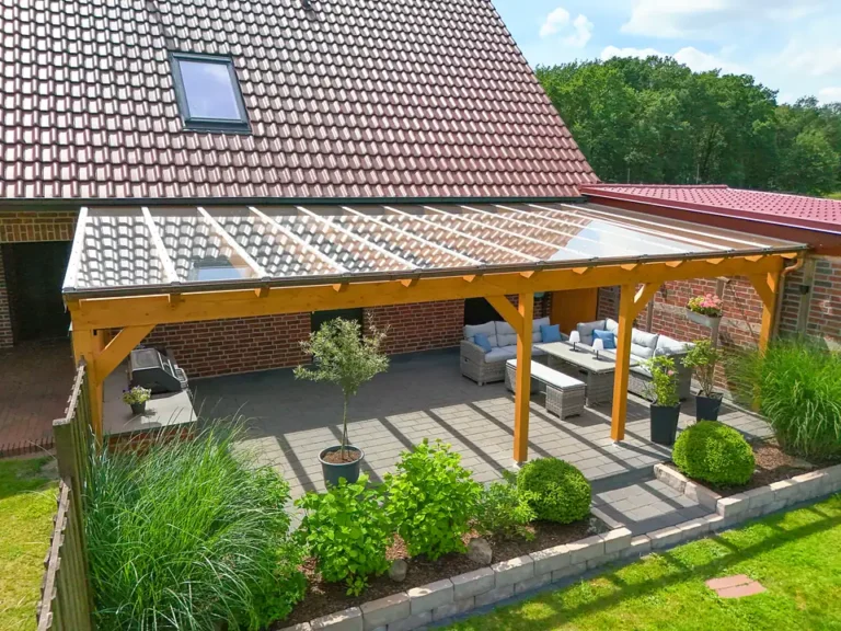 Holzterrassenüberdachung von oben