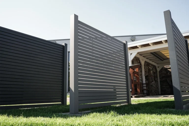 Aluminium Rhombuszaun in grau RAL9007