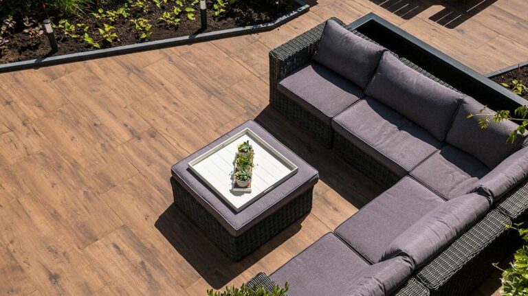 Terrassenplatten in Holzoptik