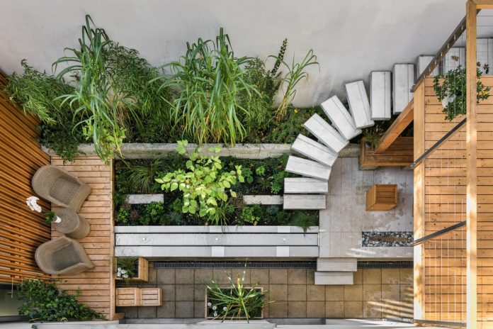 Kleine Terrasse