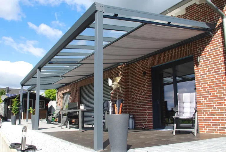 unterglasmarkise halb ausgefahren anthrazit